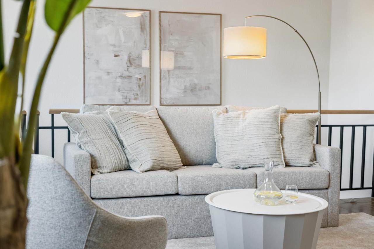 Empire Living: Denzlingen Marktplatz Ngoại thất bức ảnh