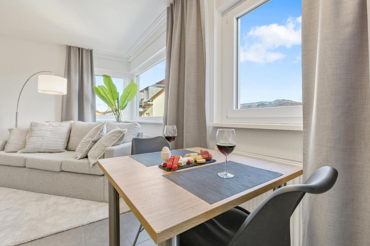 Empire Living: Denzlingen Marktplatz Ngoại thất bức ảnh