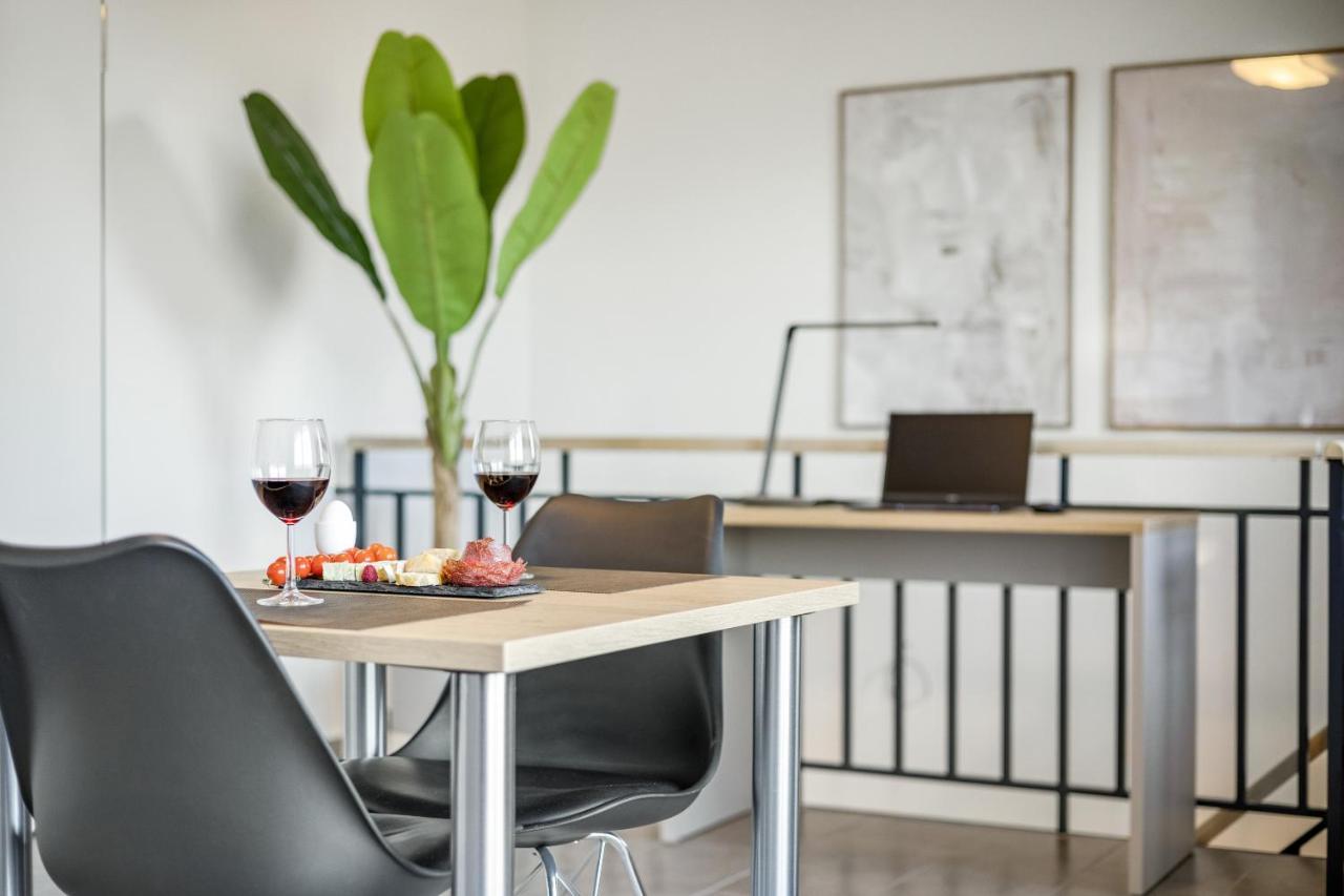 Empire Living: Denzlingen Marktplatz Ngoại thất bức ảnh